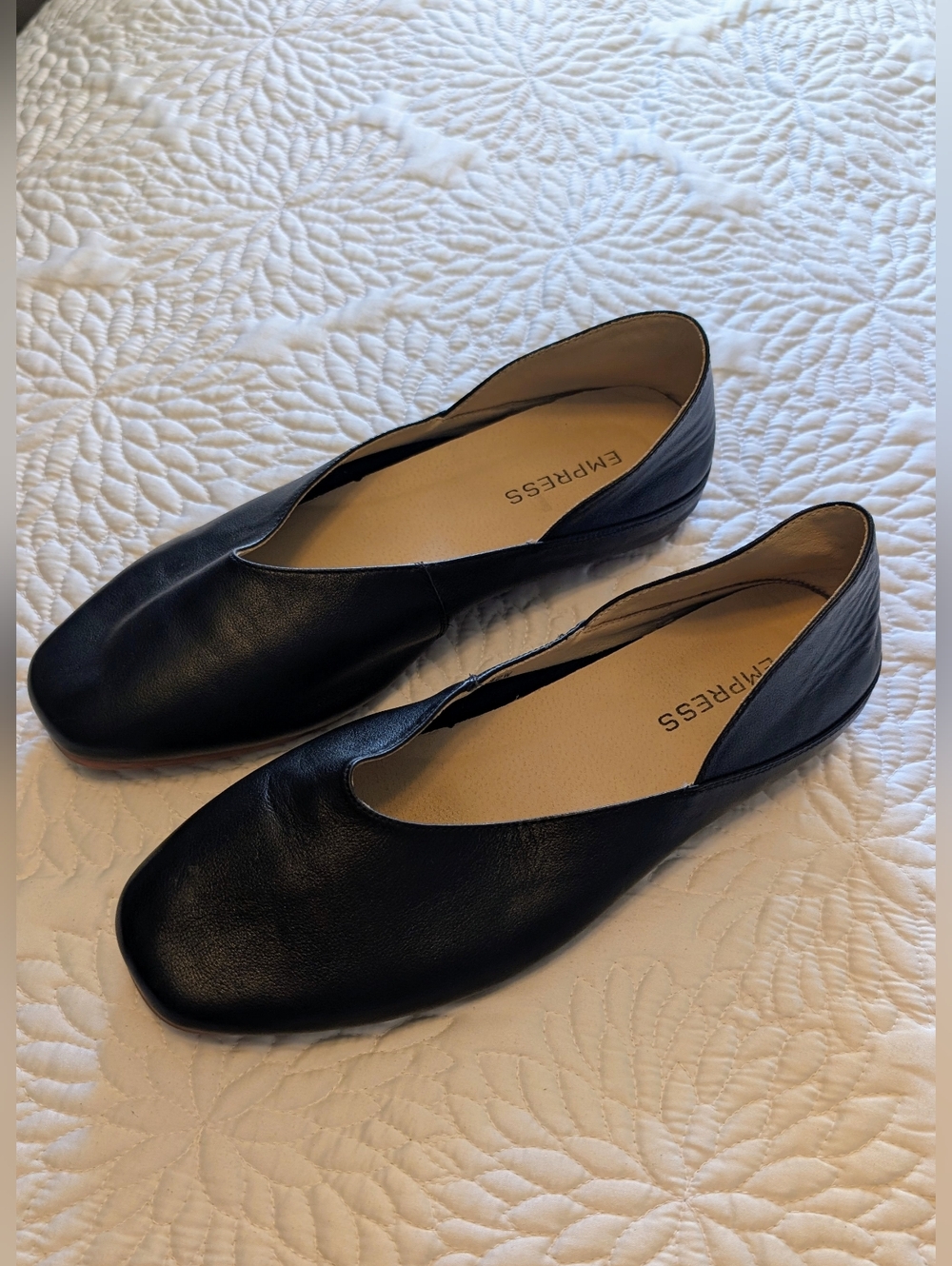 Express Women's Black Leather Flats